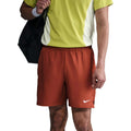 Court Victory Dri-Fit 7in Pantaloncini Uomini - marrone,