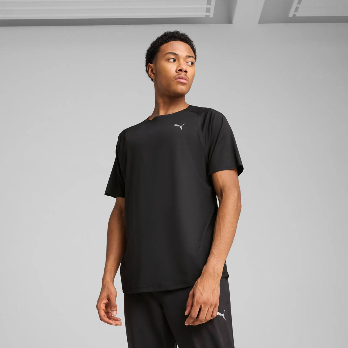 Puma Everyday Cloudspun  Camicia da corsa Uomini - nero