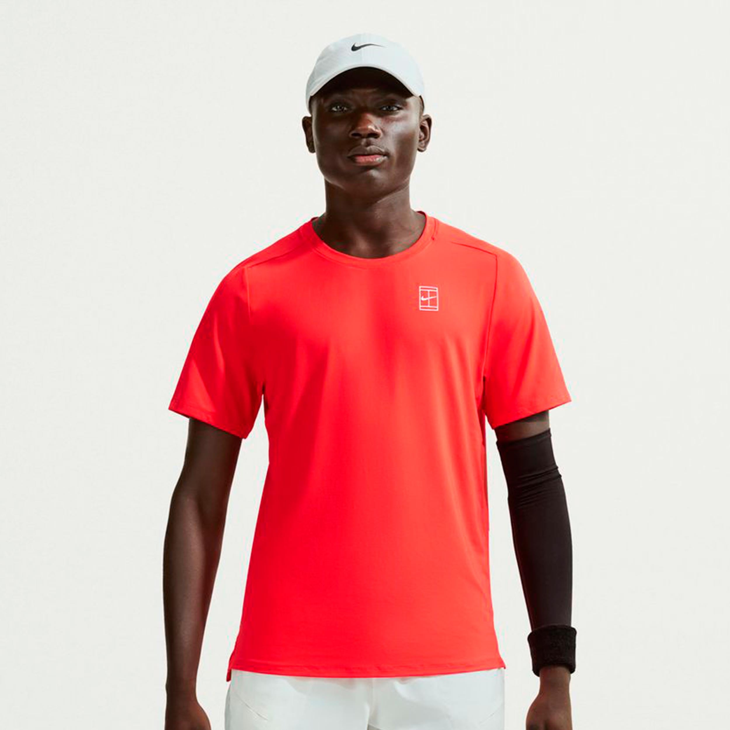 Nike Carlos Alcaraz Court Dri-FIT Advantage Maglietta Uomini - rosso