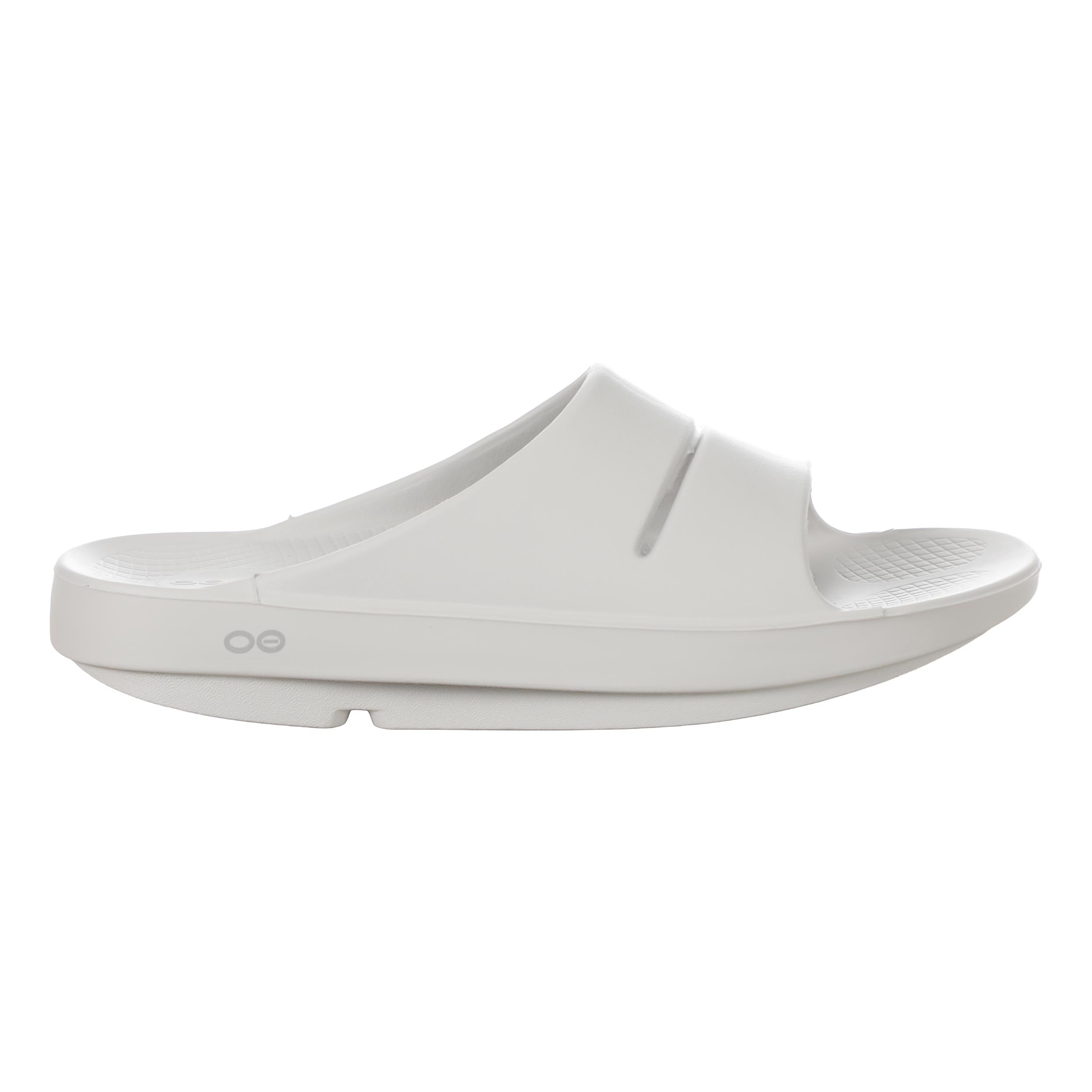 OOFOS OOahh Scarpe da recupero Unisex - crema