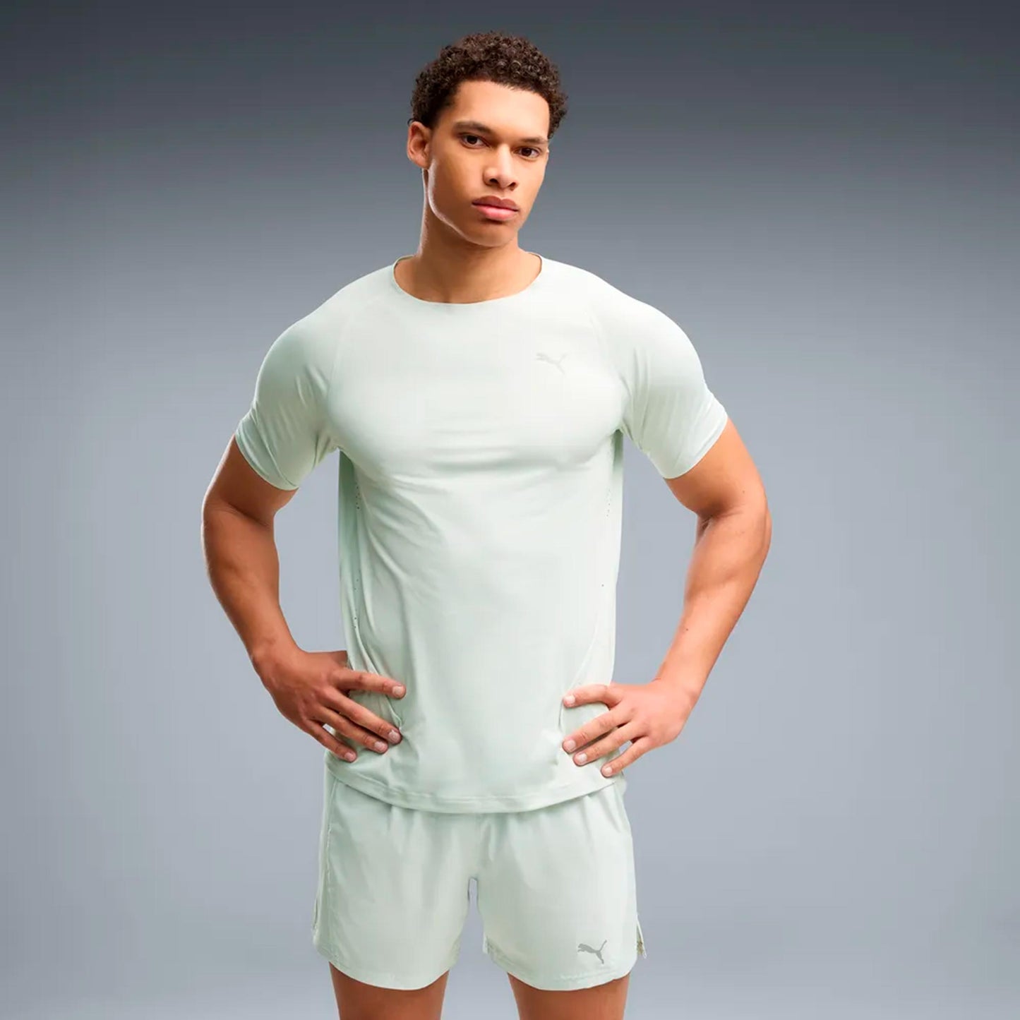 Puma Everyday Cloudspun  Camicia da corsa Uomini - verde chiaro