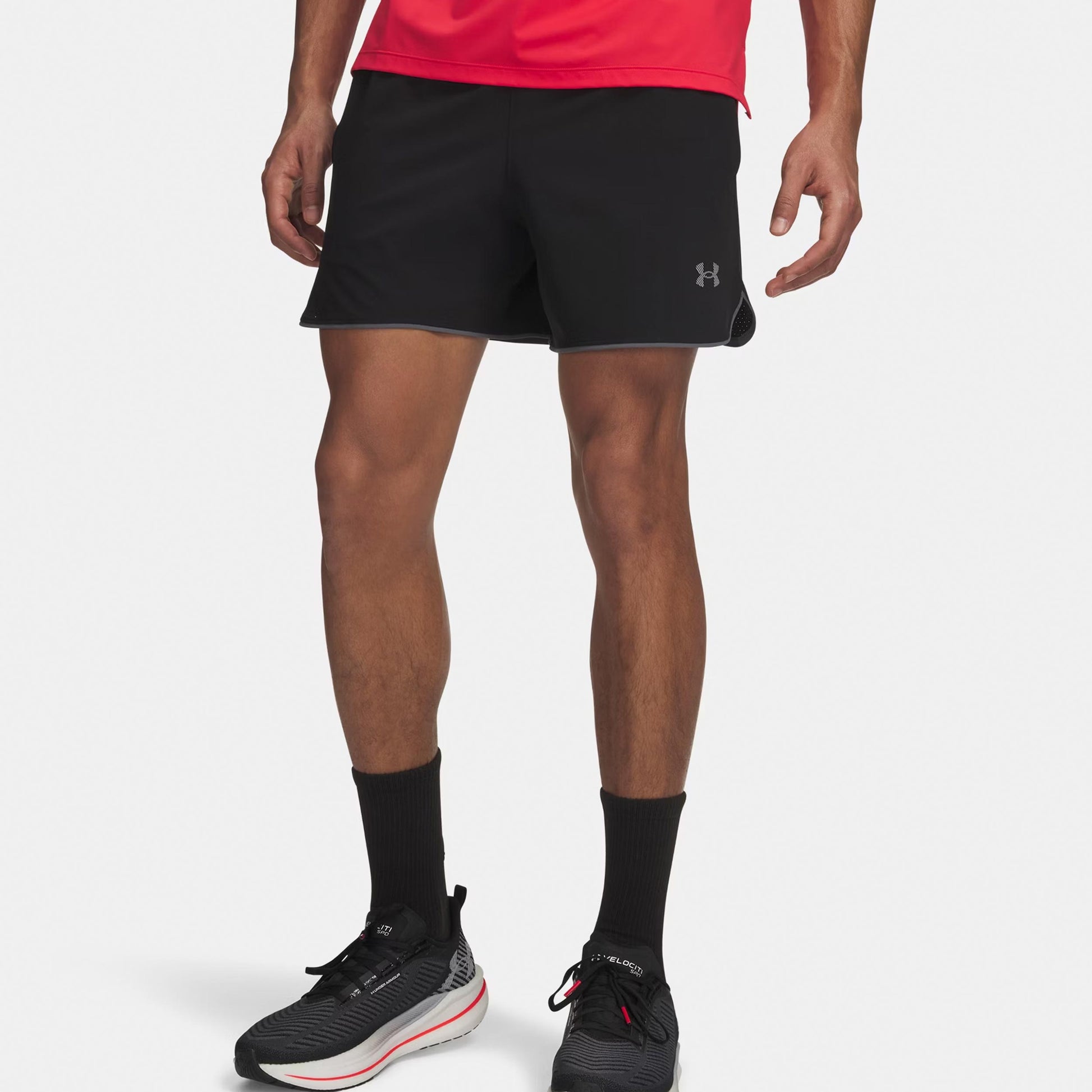 Under Armour Velociti Pro Vent 5in  Pantaloncini da corsa Uomini - nero, argento