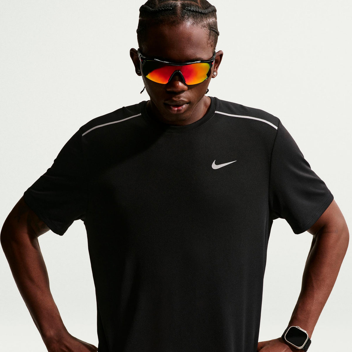 Nike Miler  Camicia da corsa Uomini - nero, argento