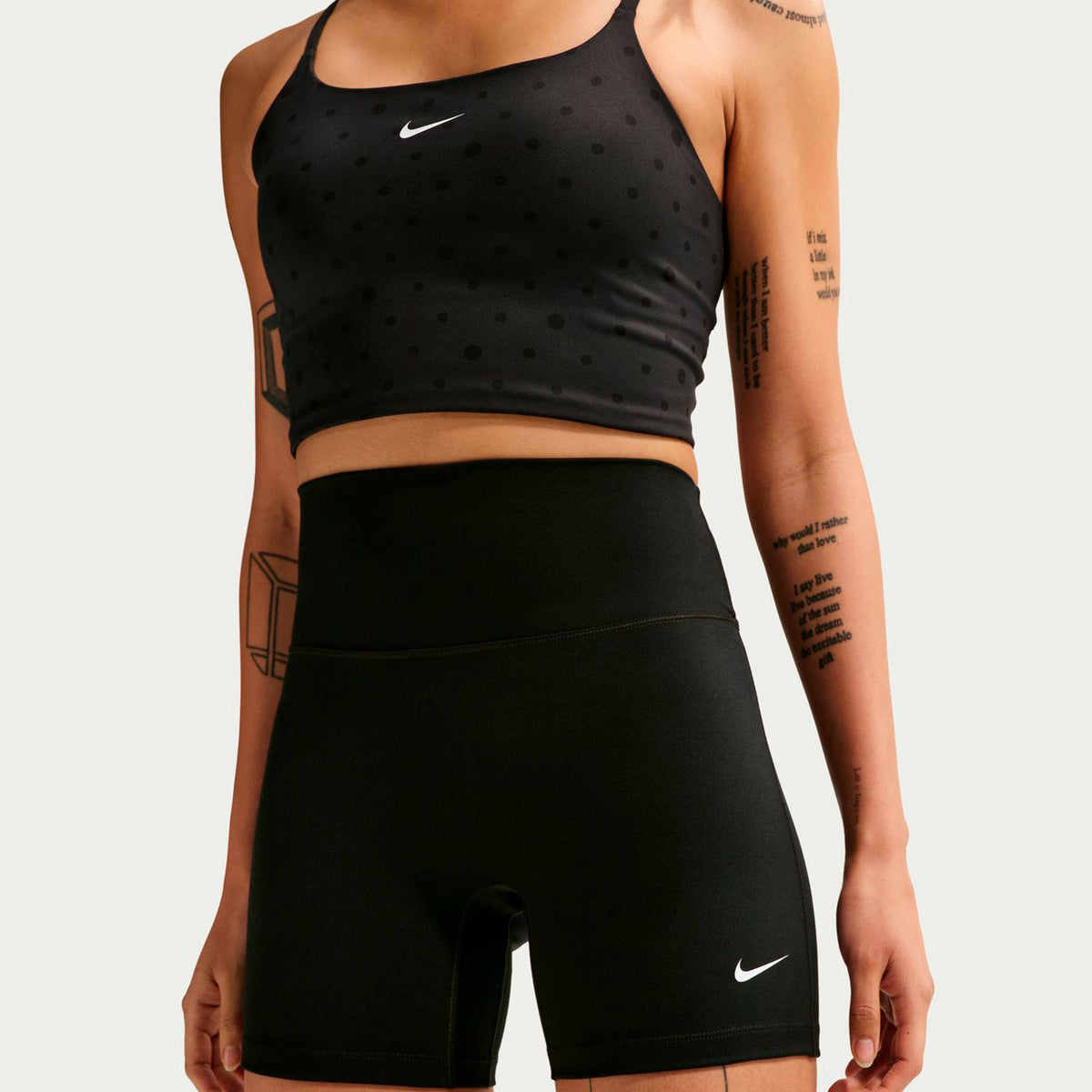 Nike High-Waist 5in Biker  Pantaloncini Donna - nero