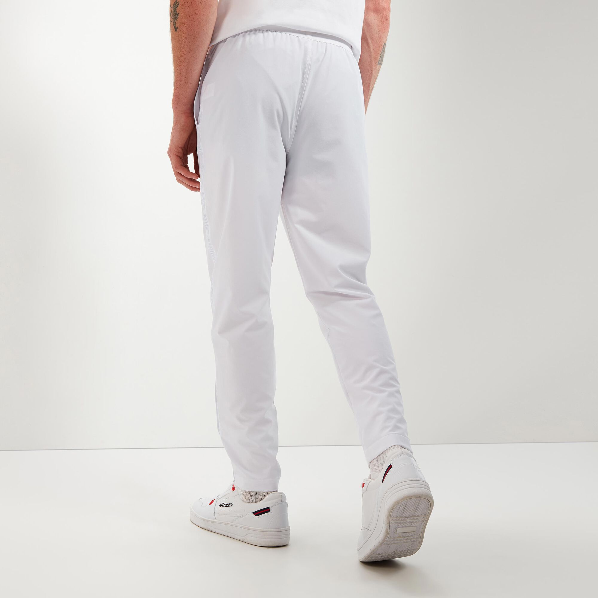 Ellesse