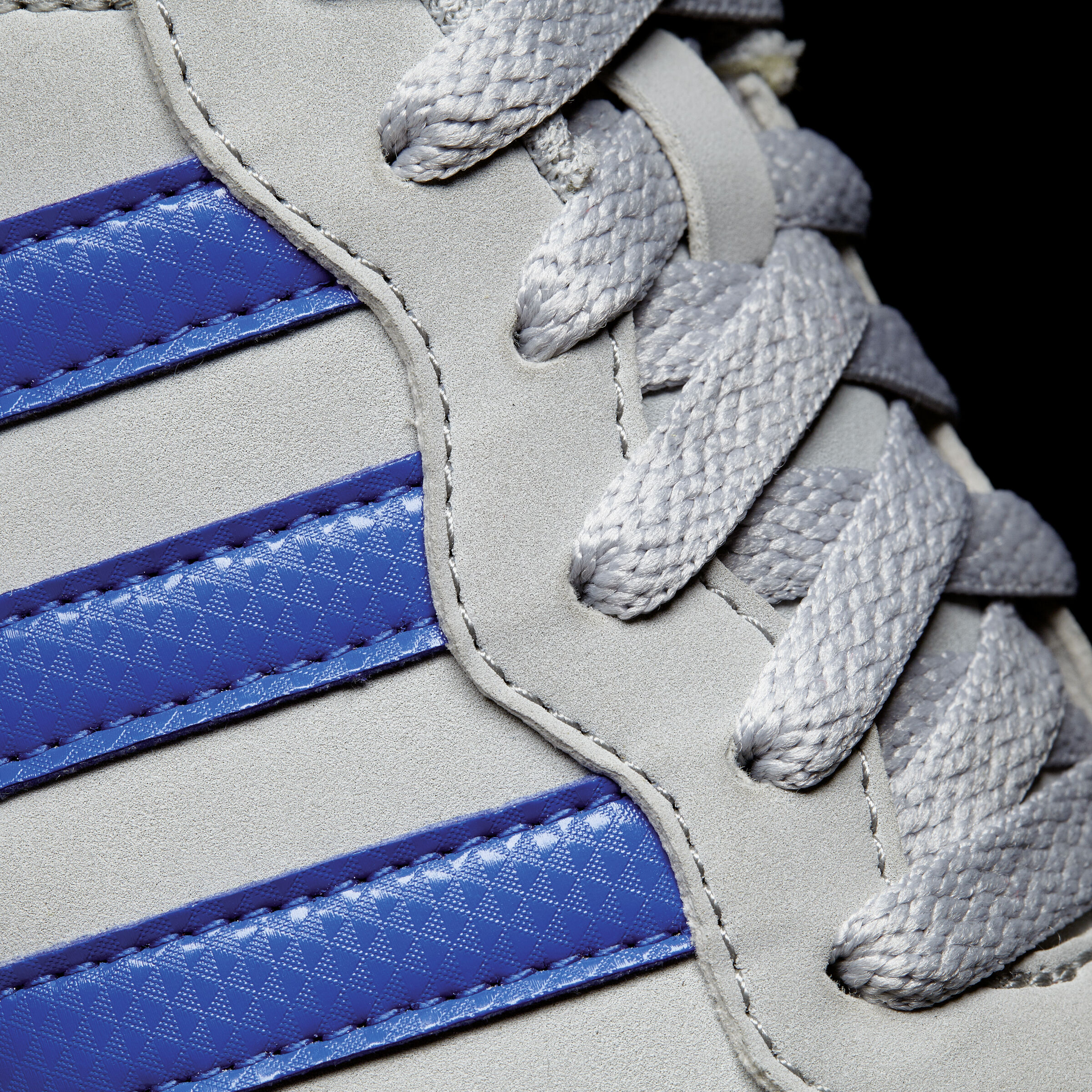 Tenis adidas v jog top