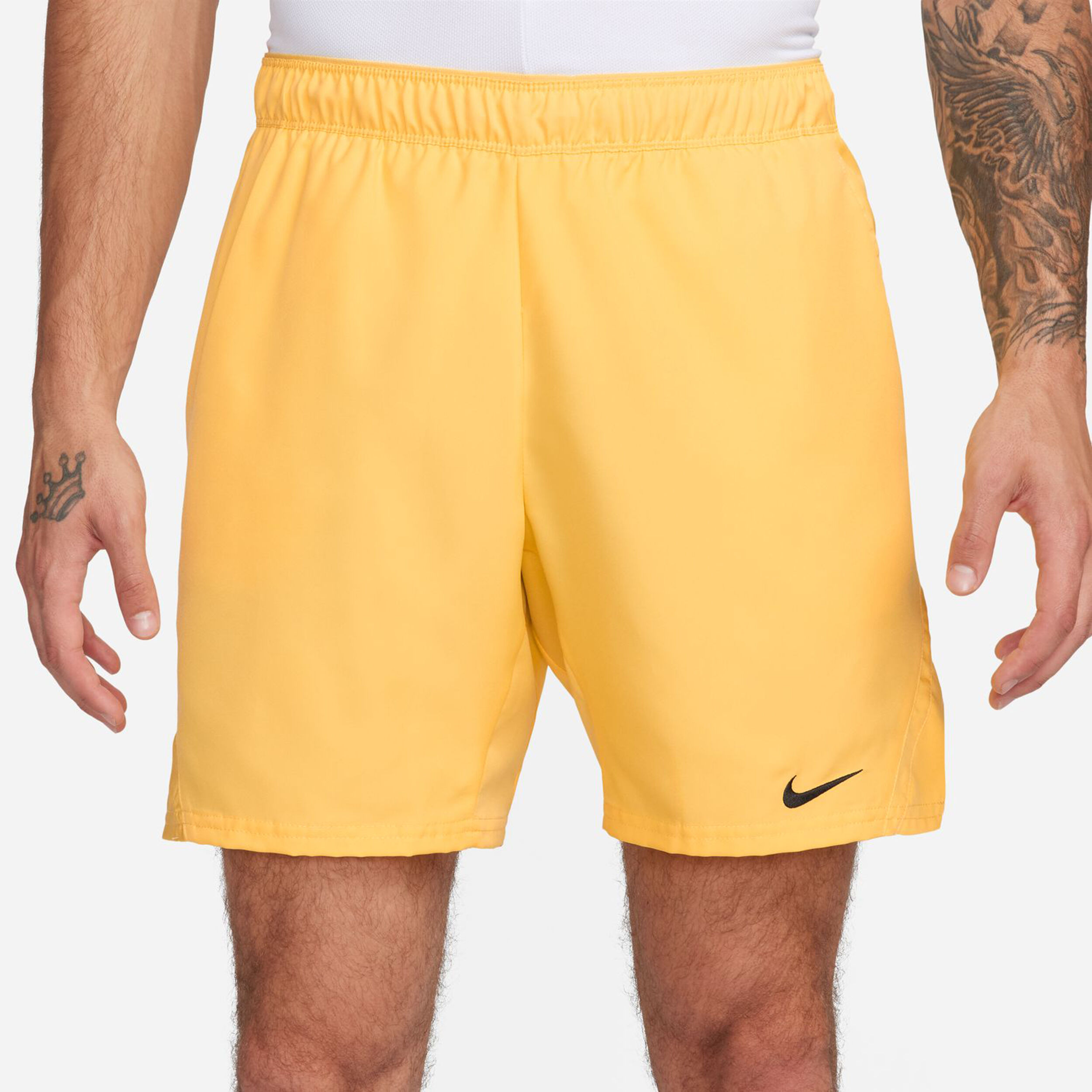 Buy Nike Court Dri Fit Victory 7in Pantaloncini Uomini Giallo Oro online Tennis Point IT