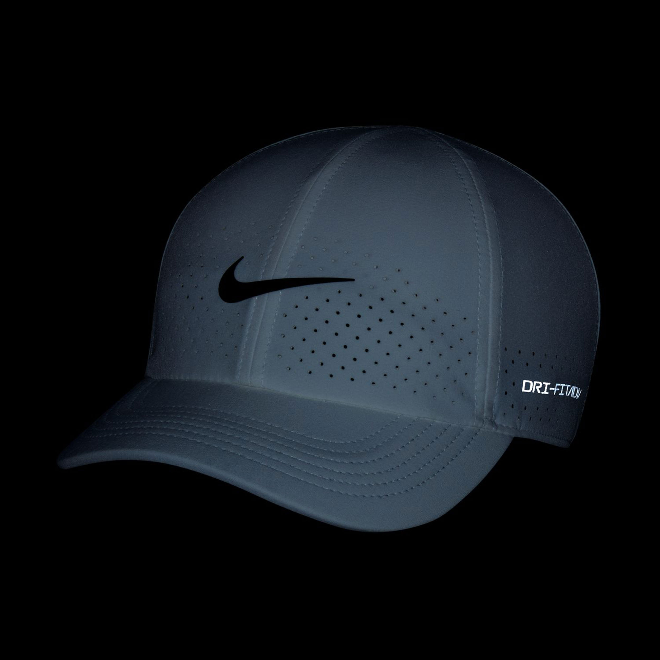 Dri Fit Club Cappellino Bianco