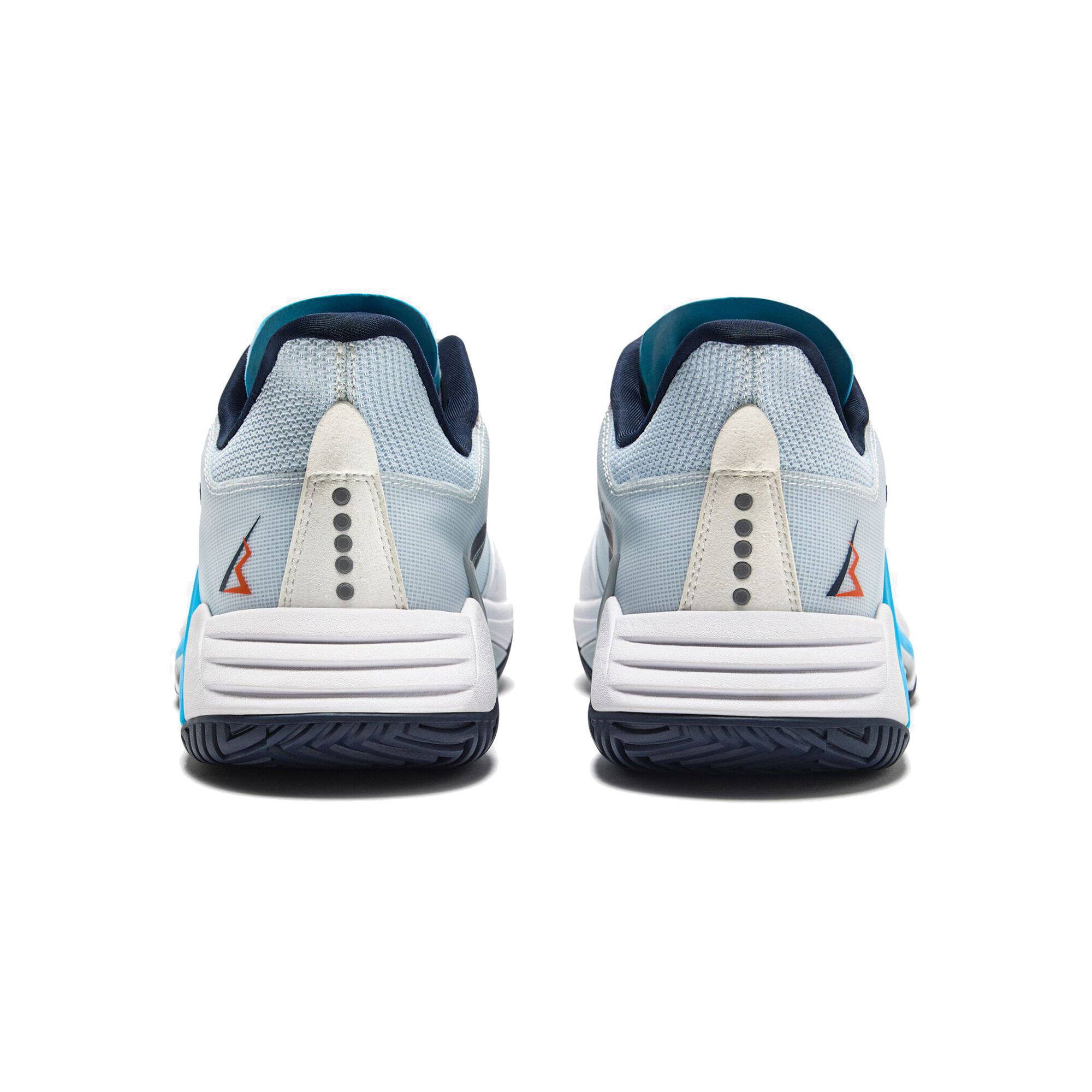 Diadora