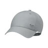 Dri-Fit Club Cap Curved Bill metal Swoosh