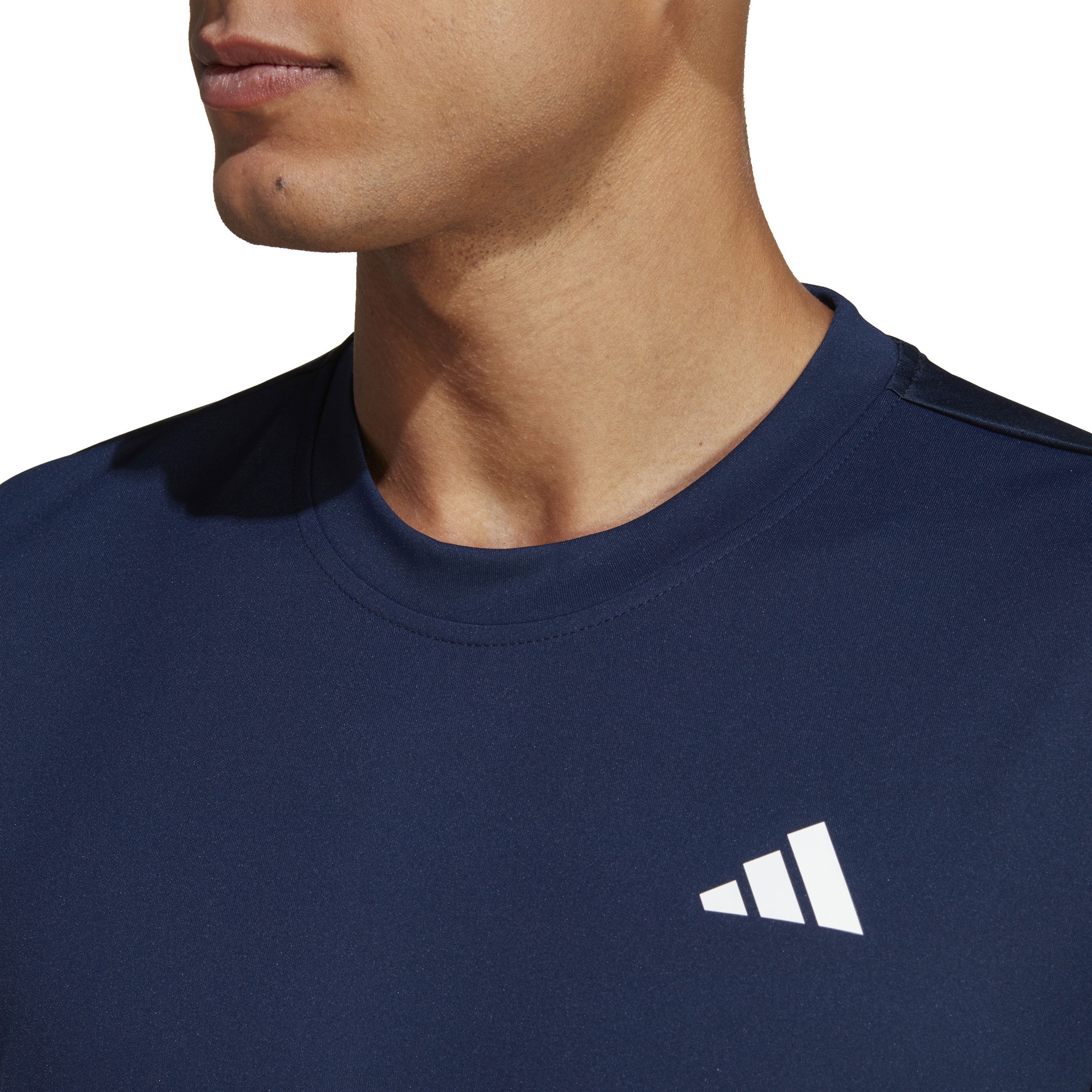 Costo maglietta adidas deals