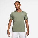 Abbigliamento Nike Nike Court Dri-FIT Advantage Maglietta Uomini - oliva, 