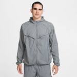 Abbigliamento Nike Nike Stride Giacca da corsa Uomini - grigio, argento