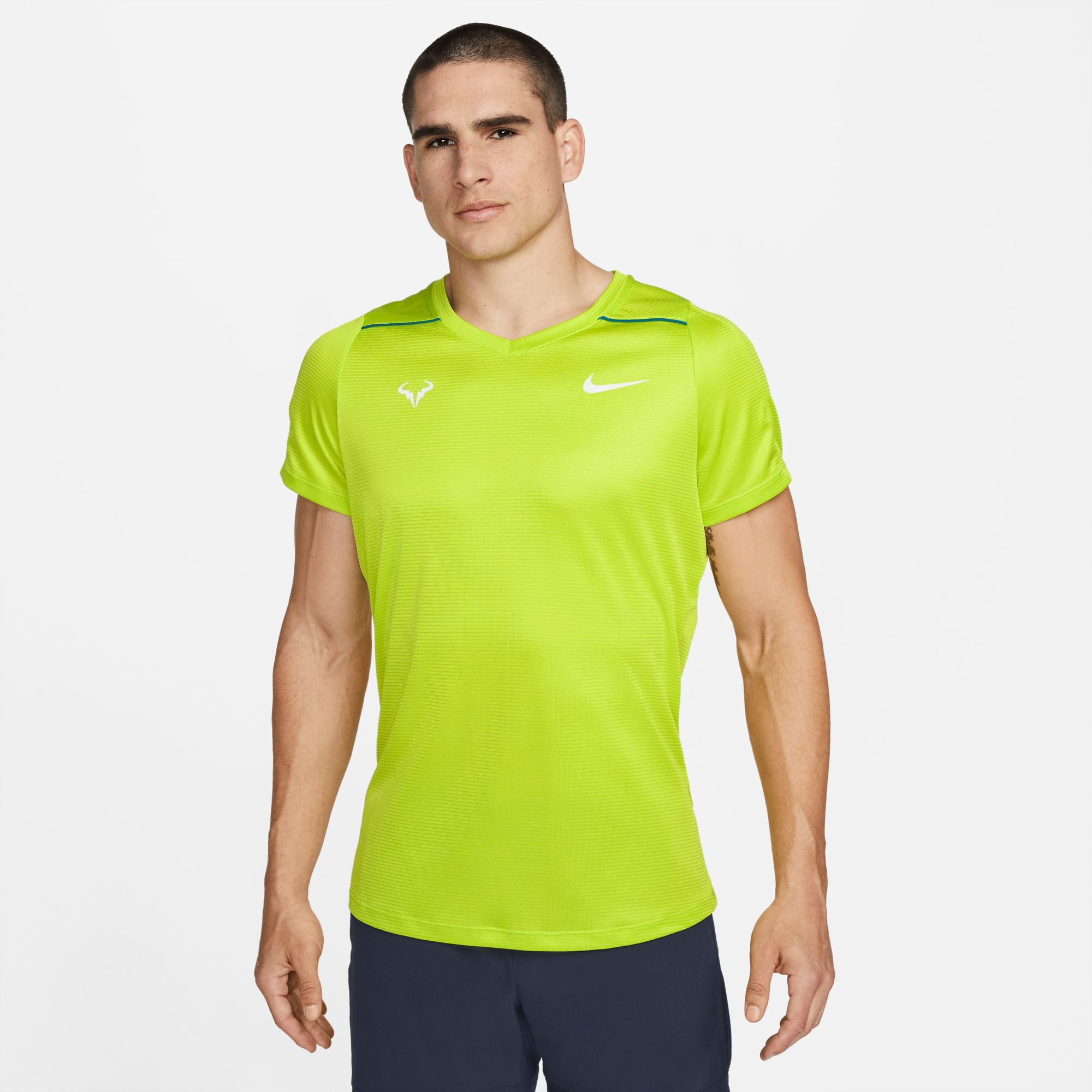 Buy Nike Rafael Nadal Court Challenger Dri Fit Challenger Maglietta Uomini Verde online Tennis Point IT