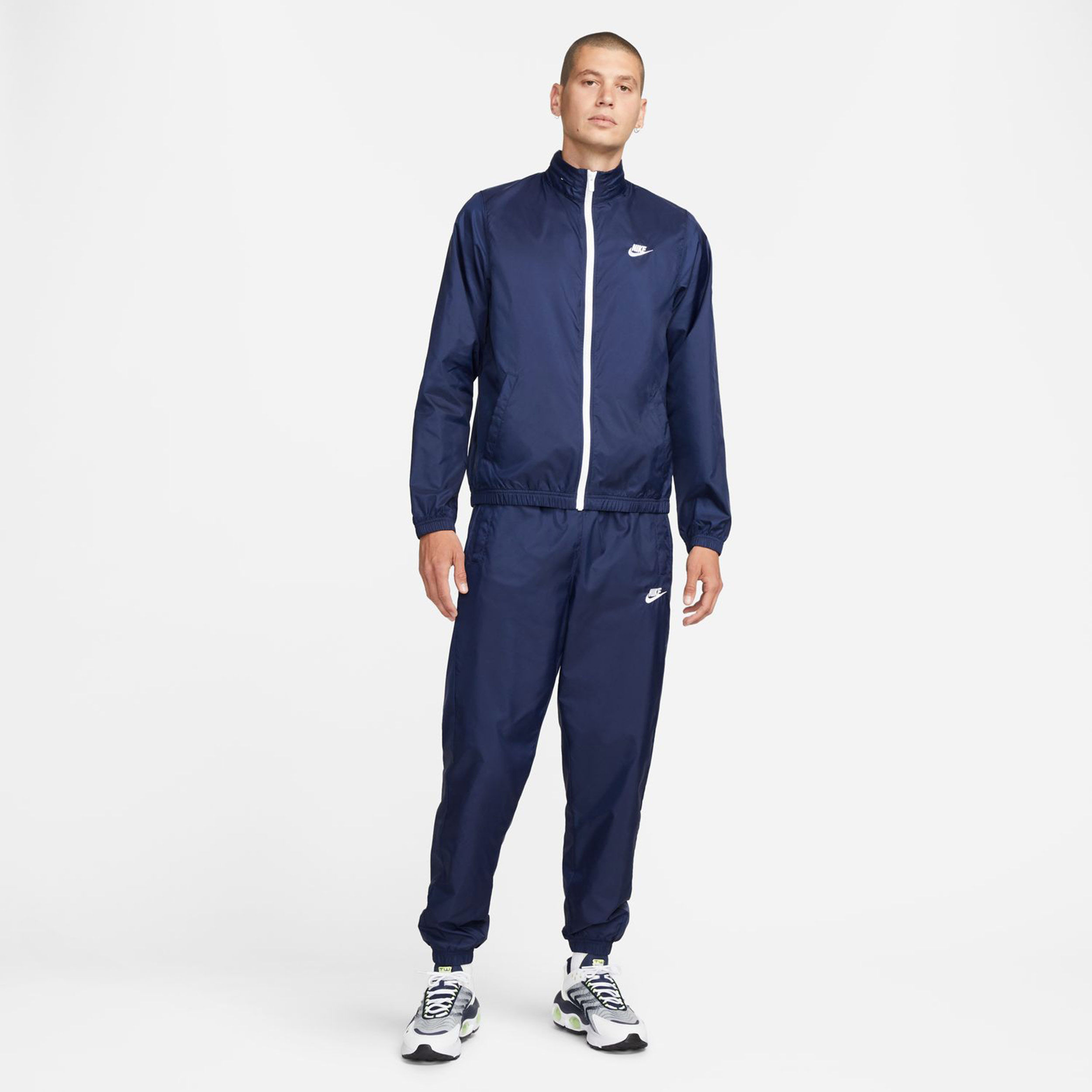 Tuta nike con scritta dietro clearance