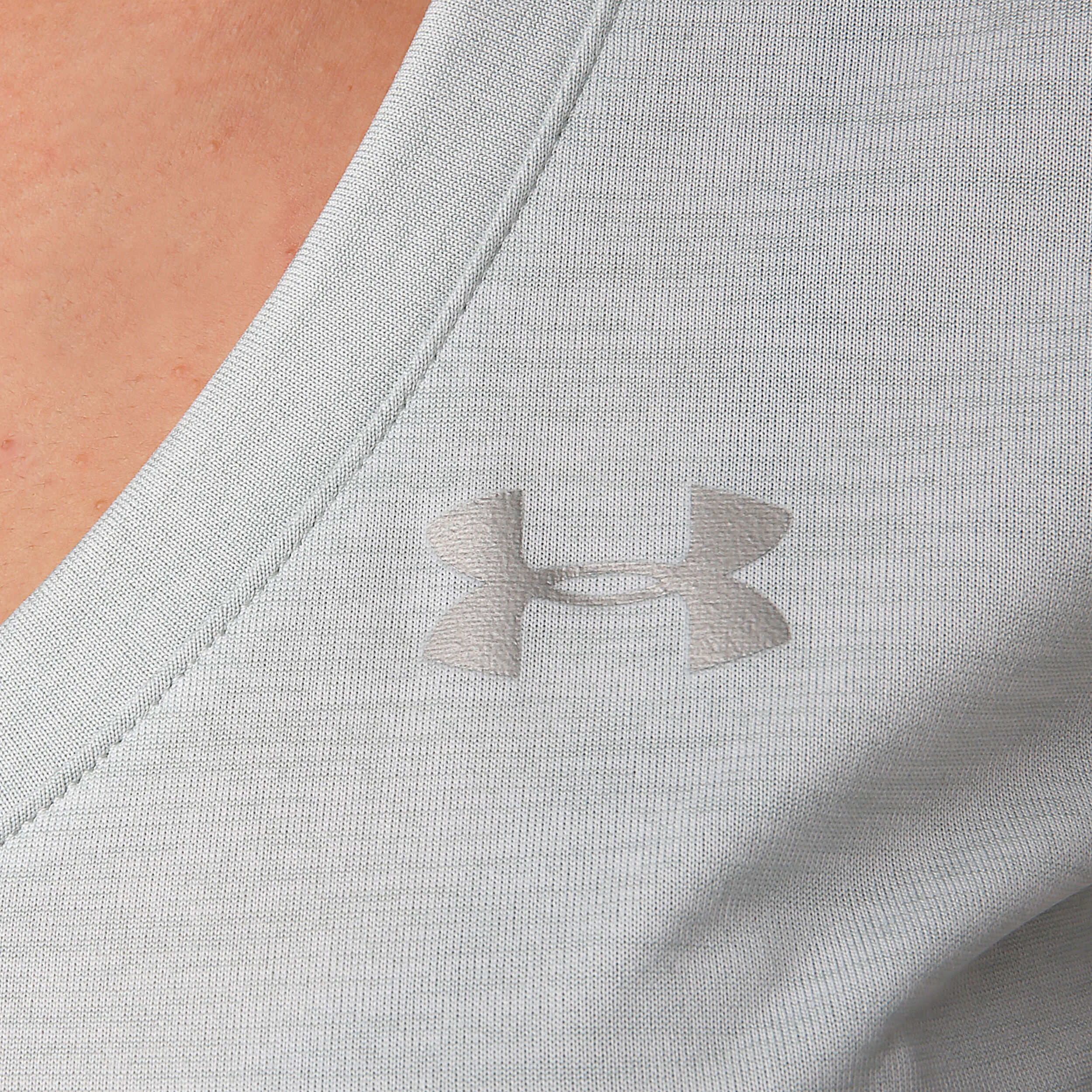 Magliette under armour donna argento discount